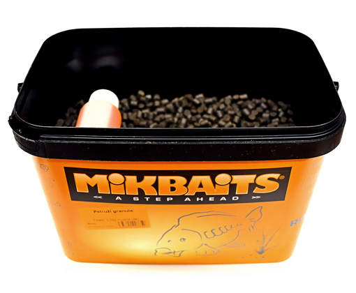 Obrázek z Mikbaits Pstruží granule 4mm,2,5kg+100ml Losos Oil